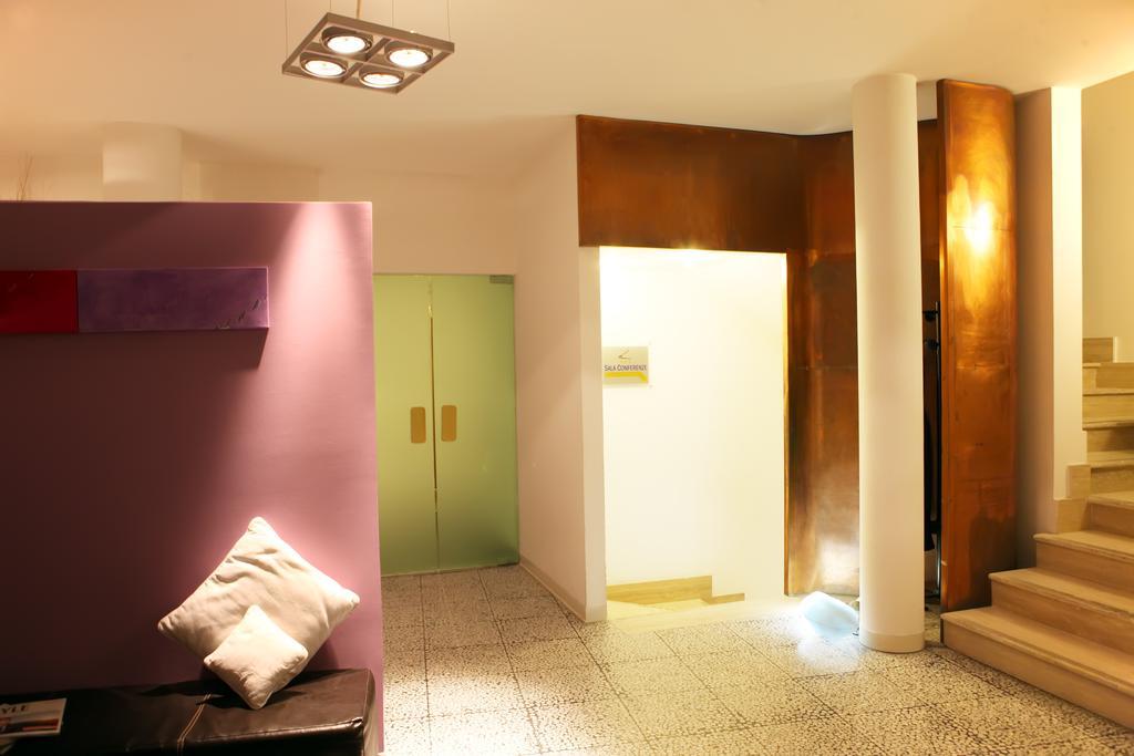 Hotel Zeffiro Sabaudia Exterior photo